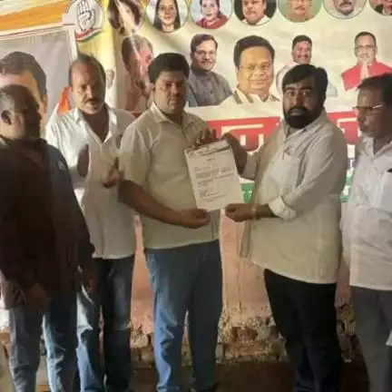 चांडिल: शानूर रहमान बने कपाली नगर कांग्रेस पार्टी के अध्यक्ष
