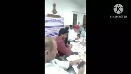 जालौर: कलेक्ट्रेट सभागार में सांसद लुंबाराम चौधरी की अध्यक्षता में दिशा समिति की हुई बैठक