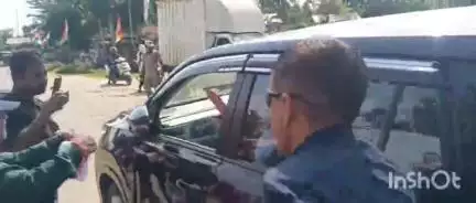 ছয়গাঁও: কুকুৰমাৰাত এআইচিচিৰ সভাপতি মল্লিকাৰ্জুন খাৰ্গে আৰু বিৰোধী দলৰ দলপতি ৰাহুল গান্ধীক উষ্ম আদৰণি