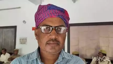 खलीलाबाद: गांव नेदुला के ग्रामीण ने कंप्यूटर यान के प्रभारी पर खतौनी में नाम नहीं जोड़ने का लगाया आरोप, जिलाधिकारी से की शिकायत