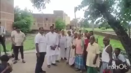 कुर्था: कुर्था विधानसभा के इब्राहिमपुर, मानिकपुर, कोठीया आदि गांवों में शिक्षाविद् ने किया जन संवाद