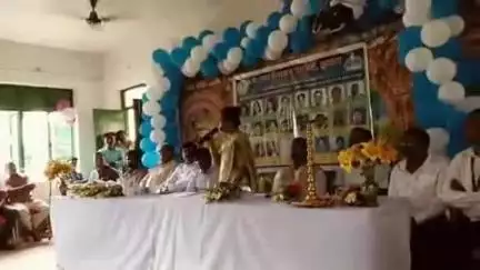 रामगढ़: झामुमो विधायक डॉ. लुईस मरांडी ने 10वीं व 12वीं के टॉप 10 छात्र-छात्राओं को किया सम्मानित
