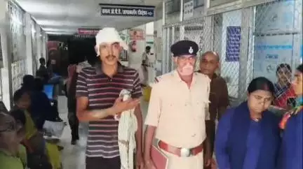 बेगूसराय: जमीनी विवाद में दो पक्षों में मारपीट, पिता-पुत्र घायल, पुलिस जांच में जुटी