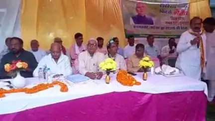 फुलवरिया: लाढपुर और कररिया में जदयू का 'बूथ जीतो, चुनाव जीतो' कार्यक्रम संपन्न, राजद पर जमकर बरसे पूर्व मंत्री