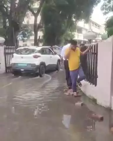 जगाधरी: यमुनानगर में हल्की बारिश के बाद सचिवालय जाने में भी लोगों को हुई परेशानी