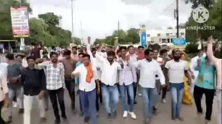नीमच नगर: पिपलोन में खेत की मेड़ को लेकर खूनी संघर्ष, मीणा समाज ने SP कार्यालय में ज्ञापन दिया