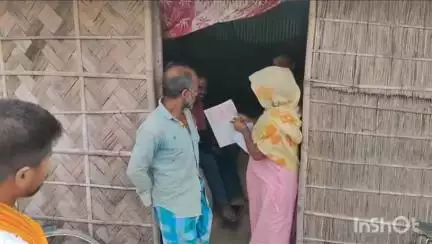 মৰিগাঁও: ৰংদলৈ গাঁৱত উপস্থিত হৈছে সদৌ তিৱা ছাত্ৰ সন্থাৰ জিলা সমিতিৰ এটা সঁজাতি দল, সজাতি দলটোৱে পৰিদৰ্শন কৰে ৰংদলৈ গাঁও