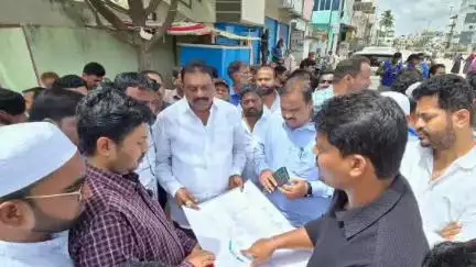 ఇబ్రహీంపట్నం: రాజేంద్రనగర్ నియోజకవర్గం పరిధిలో 71 కోట్లతో నిర్మిస్తున్న అభివృద్ధి పనులను పరిశీలించిన ఎమ్మెల్యే ప్రకాష్ గౌడ్