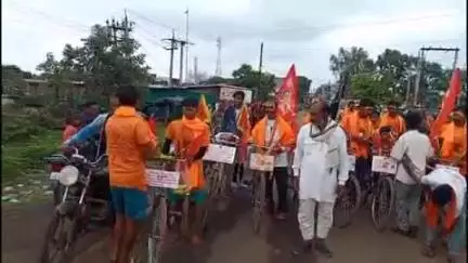 बमोरी: फतेहगढ़ से हर वर्ष की तरह इस वर्ष भी वैष्णो देवी के लिए साइकिल यात्रा जत्था रवाना हुआ