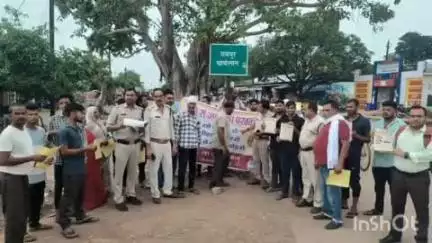 कोटर: पुलिस ने युवाओं को किया जागरूक