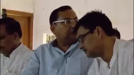 जगदीशपुर: जगदीशपुर नगर के टाउन हॉल में विधानसभा स्तरीय जदयू की बैठक हुई, पूर्व मंत्री सह एमएलसी रहे शामिल