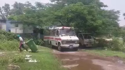 বালুরঘাট: পুন্তরে গলায় ফাঁস লাগিয়ে আত্মঘাতী গৃহবধু, খুনের অভিযোগ পরিবারের; তদন্তে কুমারগঞ্জ থানার পুলিশ