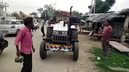 दौसा: कठूमर स्टेट हाइवे 78 पर भेडोली गांव में बने स्पीड़ ब्रेकर से गिरने से एक व्यक्ति की मौत