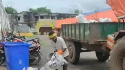 देवघर: उपयुक्त नमन प्रियसे लकड़ा ने कहा, सभी के सहयोग से श्रावणी मेला बनेगा विश्व का सबसे स्वच्छ मेला