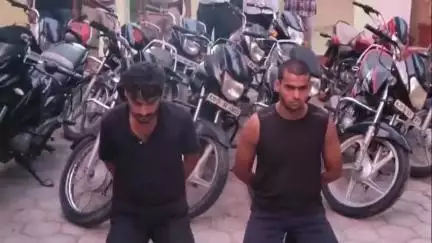 बीकानेर: नापासर पुलिस ने दो शातिर बाइक चोरों को गिरफ्तार किया, 10 बाइक बरामद