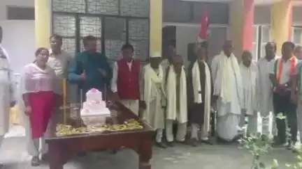 आलापुर: आलापुर में सद्भावना दिवस के रूप में मनाया गया राज्यसभा सदस्य प्रमोद तिवारी का जन्मदिन, सैकड़ों लोग हुए शामिल