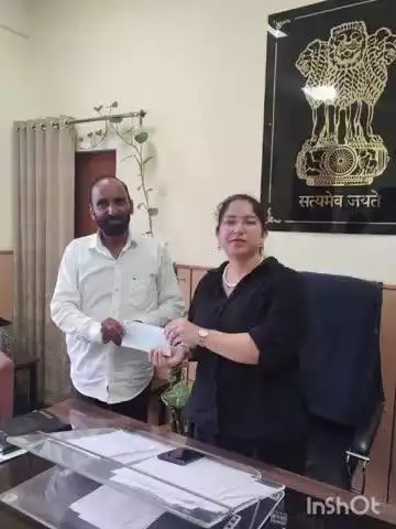 चच्योट: गोहर आपदा राहत के लिए लेख राम चंदेल ने दिया ₹11,000 का सहयोग
