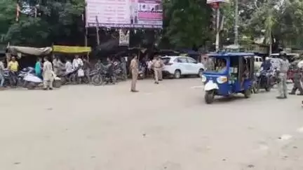 भाटापारा: भाटापारा शहर में बलौदा बाजार पुलिस अधीक्षक श्रीमती भावना गुप्ता द्वारा आयोजित यातायात जागरूकता हेलमेट रैली