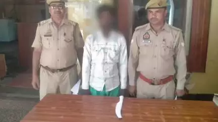 शाहाबाद: शाहबाद कोतवाली पुलिस ने शाहबाद कोतवाली क्षेत्र से एक युवक को अवैध छुरी के साथ किया गिरफ्तार, युवक को भेजा गया जेल