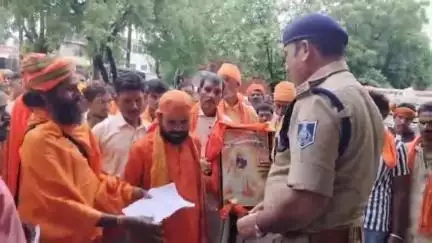 झाबुआ: झाबुआ जिले में धर्मांतरण के मामले लगातार बढ़ रहे हैं, हर दिन नए मामले आ रहे सामने