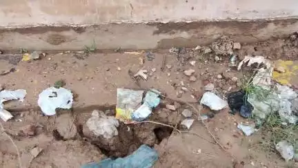 सूरतगढ़: C-95 RUB की दीवारों के पास मिट्टी का कटाव, चरणसिंह चौक की दीवार को भी खतरा, जिम्मेदारों की अनदेखी पड़ सकती है भारी