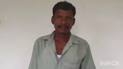 मधेपुरा: जौतेली गांव के फरार शराब कारोबारी शिवकुमार मरांडी ने पुलिस दबाव के बाद न्यायालय में किया आत्मसमर्पण