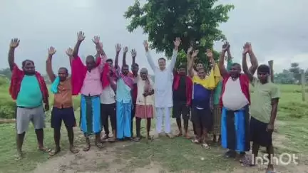 कुर्सेला: नगर पंचायत कुरसेला के मौजा मुरादपुर में भूमि सीमांकन को लेकर लोगों ने जताया विरोध