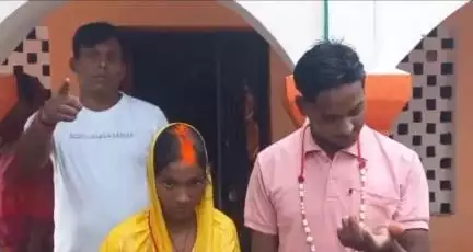 लालगंज: रौनापार क्षेत्र में प्रेमी जोड़ों के आगे झुका दोनों का परिवार, थाने में दी गई तहरीर के बाद कालिका मंदिर में कराई गई शादी