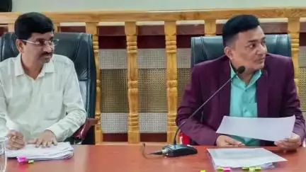 ಹೊಸಪೇಟೆ: ಸರ್ಕಾರಿ,ಖಾಸಗಿ ಕಚೇರಿಗಳಲ್ಲಿ ಆಂತರಿಕ ದೂರು ಸಮಿತಿ ರಚನೆ ಕಡ್ಡಾಯ,ನಗರದ ಡಿಸಿ ಕಚೇರಿಯಲ್ಲಿ ನಡೆದ ಸಭೆಯಲ್ಲಿ ಡಿಸಿ ದಿವಾಕರ್ ಹೇಳಿಕೆ