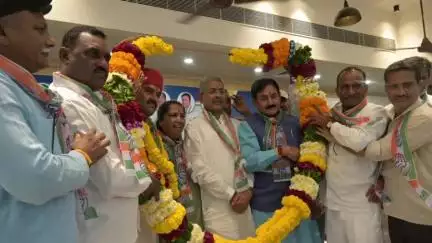 સુઈગામ: પાલનપુર ખાતે જિલ્લા કોંગ્રેસ સમિતિના નવનિયુક્ત પ્રમુખ ગુલાબસિંહ રાજપૂતના સન્માન સમારોહમાં સાંસદે હાજરી આપી..