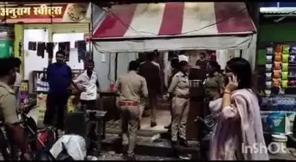 प्रतापगढ़: जिला प्रशासन ने शहर के होटलों और लॉज में की छापेमारी, खामियां मिलने पर सिद्धार्थ समेत 4 होटल किए सीज