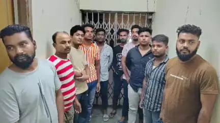 কল্যাণী: সগুনা গ্রিনবেল্ট এলাকায় বেআইনি ভাবে চলা জুয়ার আসরে হানা কল্যাণী পুলিশের গ্রেফতার 10, বাজেয়াপ্ত 7550 টাকা