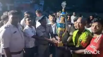 मनोहरपुर: डीबीसी मनोहरपुर लोकल लीग फुटबॉल टूर्नामेंट का विजेता बना