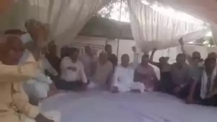 झुंझुनू: झुंझुनू सार्वजनिक निर्माण विभाग परिसर में 21वें दिन भी ठेकेदारों का विभिन्न मांगों को लेकर धरना जारी रहा