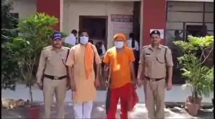 ऋषिकेश: ऑपरेशन कालनेमि के तहत लक्ष्मण झूला पुलिस ने 5 संदिग्ध बाबाओं को गिरफ्तार किया, 2 कोटद्वार से हुए गिरफ्तार