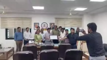 मंझनपुर: कौशांबी मेडिकल कॉलेज की पैथोलॉजी लैब को मिला एन ए बी एल सर्टिफिकेट