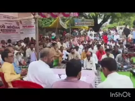 चंद्रपूर: धरणे आंदोलनाचा परिणाम आयोग अध्यक्षांनी घेतली चंद्रपूरमध्ये थेट सुनावणी