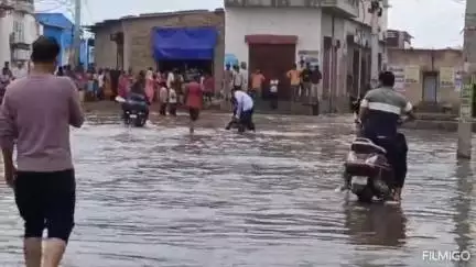 सुजानगढ़: सुजानगढ़ के जमालपुरा में रास्ता जाम कर लोगों ने किया प्रदर्शन