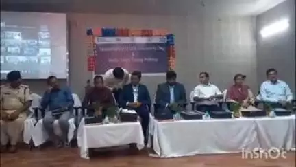 जामताड़ा: साइबर क्लब के गठन को लेकर एसजीएसवाई सभागार में कार्यशाला आयोजित, डीसी, एसपी समेत कई अधिकारी मौजूद