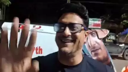 উত্তৰ লক্ষীমপুৰ: অভিনেতা ৰবি শৰ্মাৰ সৈতে টীম ৰুদ্ৰৰ পৰিয়াল উপস্থিত হয় উত্তৰ লখিমপুৰত