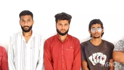 રાજકોટ પૂર્વ: રાજકોટની બેન્કોમાં છેતરપિંડીના 12.50 કરોડ જમા કરાવનાર 5 ઝડપાયા