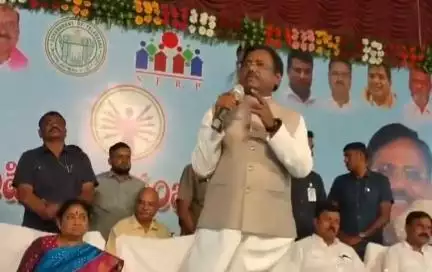సంగారెడ్డి: కాంగ్రెస్ ప్రభుత్వం ఎన్నికల ముందు ఇచ్చిన హామీలు అమలు చేస్తుంది: మంత్రి వివేక్ వెంకటస్వామి