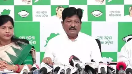 ଭୁବନେଶ୍ବର ମ୍ୟୁନିସିପାଲଟି କର୍ପୋରେସନ: ଆନ୍ଦୋଳନ ସମୟରେ ବିଜେଡି କର୍ମୀଙ୍କୁ ପୋଲିସ ଆକ୍ରମଣ ପ୍ରସଙ୍ଗରେ ଶଙ୍ଖ ଭବନରେ ପୂର୍ବତନ ମନ୍ତ୍ରୀ ପ୍ରତାପ ଜେନାଙ୍କ ସାମ୍ବାଦିକ ସମ୍ମିଳନୀ