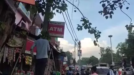 बदलापुर: बदलापुर में अपराधियों पर पैनी नजर रखने के लिए जगह-जगह लगाए गए सीसीटीवी कैमरे