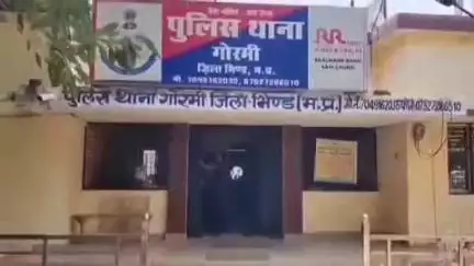 गोरमी: मेहदोली बंम्बा के पास मोटरसाइकिल की टक्कर में दो लोग घायल, मामला दर्ज