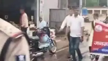 पुष्पराजगढ़: कोतमा में नशा मुक्ति को लेकर पुलिस ने निकाली जागरूकता रैली