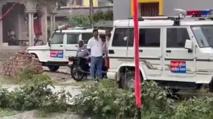 भगवानपुर: भगवानपुर पुलिस ने एलएन कॉलेज के छात्र फॉर्म मामले में पीरपुर गांव से एक को गिरफ्तार कर जेल भेजा