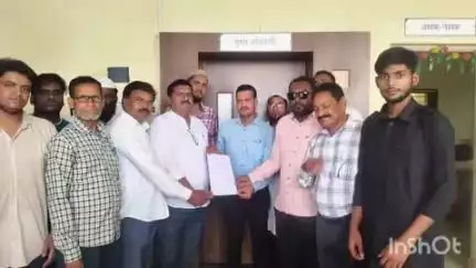 नेर: नाला सफाईसाठी राष्ट्रवादी काँग्रेसचे नगरपरिषद ला निवेदन