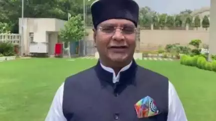 हुज़ूर: मंत्री विश्वास बोले- मौलाना दिग्विजय सिंह केवल सनातन का विरोध करते हैं, कांवड़ यात्रा को भी विवादास्पद बनाना चाहते हैं