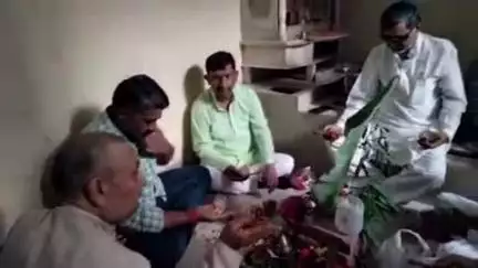 लालगंज: रामपुर खास विधानसभा क्षेत्र में राज्यसभा में विपक्ष के उपनेता के जन्मदिवस पर आयोजित हुए विभिन्न कार्यक्रम